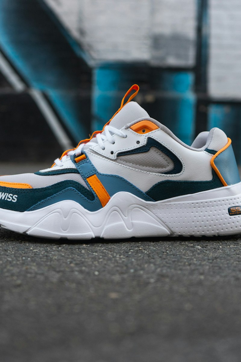 Sneaker Trends: What to Wear Right Now